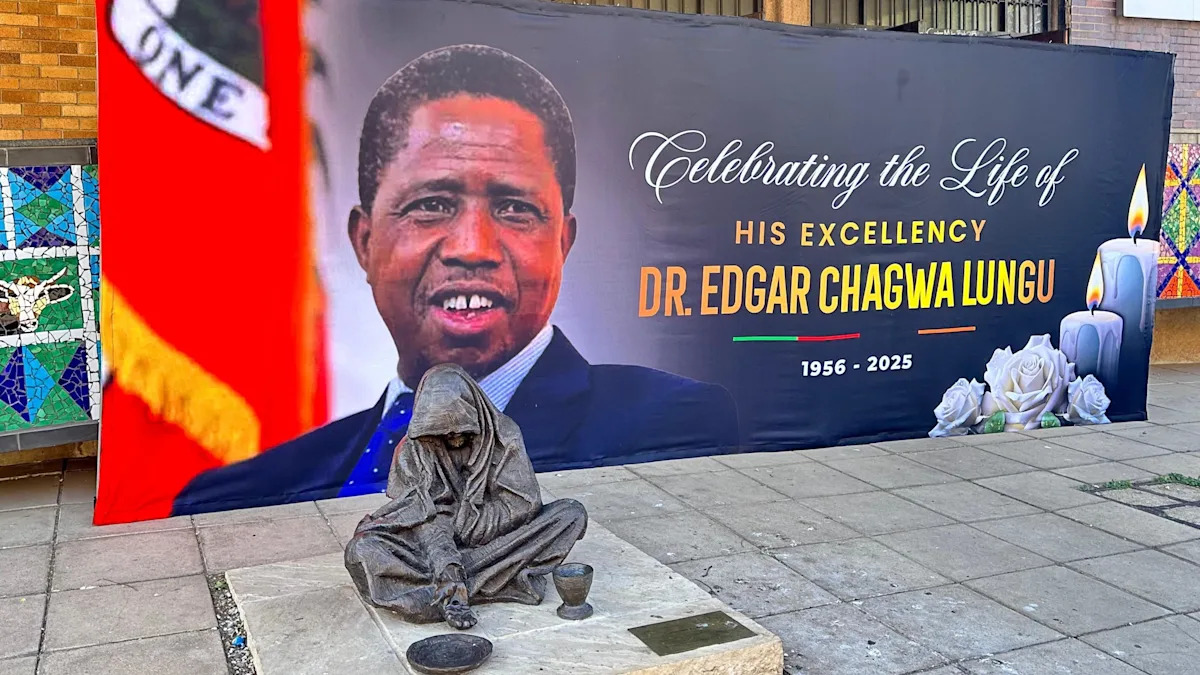 El entierro del ex presidente de Zambia en Sudáfrica se detuvo en el último minuto por la corte