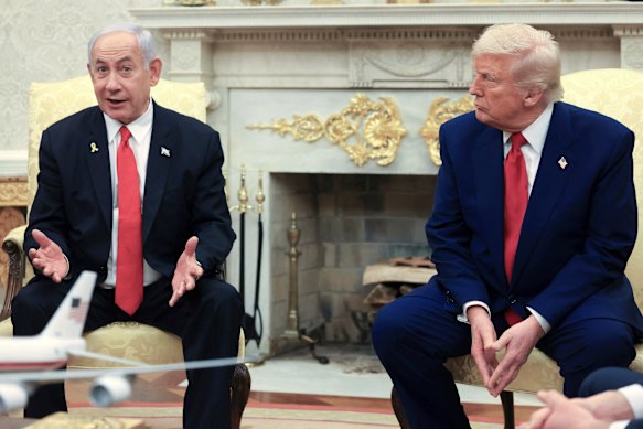 O presidente Donald Trump se reuniu com o primeiro -ministro de Israel, Benjamin Netanyahu, no Salão Oval em abril.