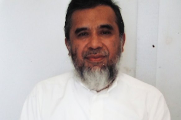 Envie Nurjaman, também conhecido como Hambali, em uma foto sem data na Base dos EUA em Guantánamo Bay, Cuba.