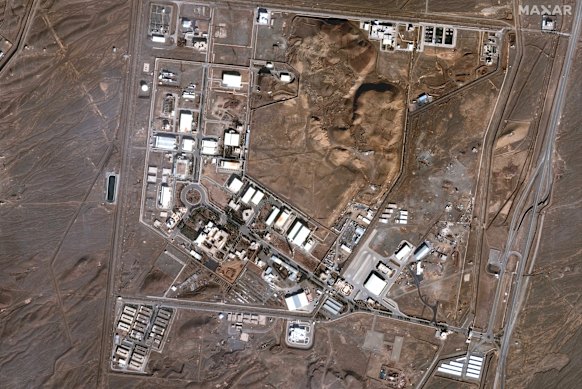Uma foto de satélite mostrando o site Natanz no Irã. É uma das instalações nucleares mais importantes do país.