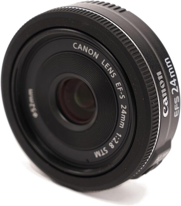 Canon EF-S 24mm f/2.8 STM Lens - Image 5